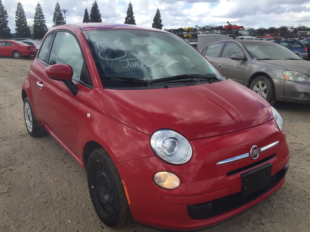 2013 FIAT 500 0