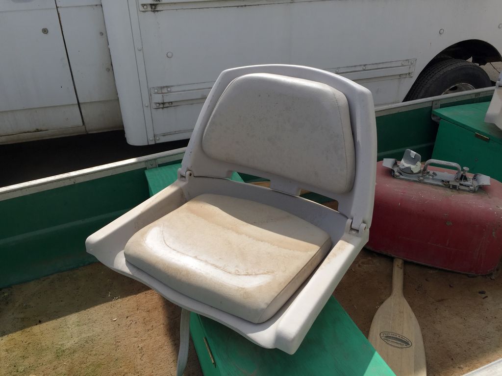 1985 COLEMAN Crawdad 8