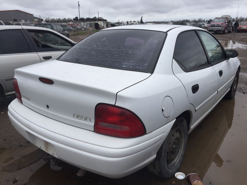 1998 Dodge Neon 3