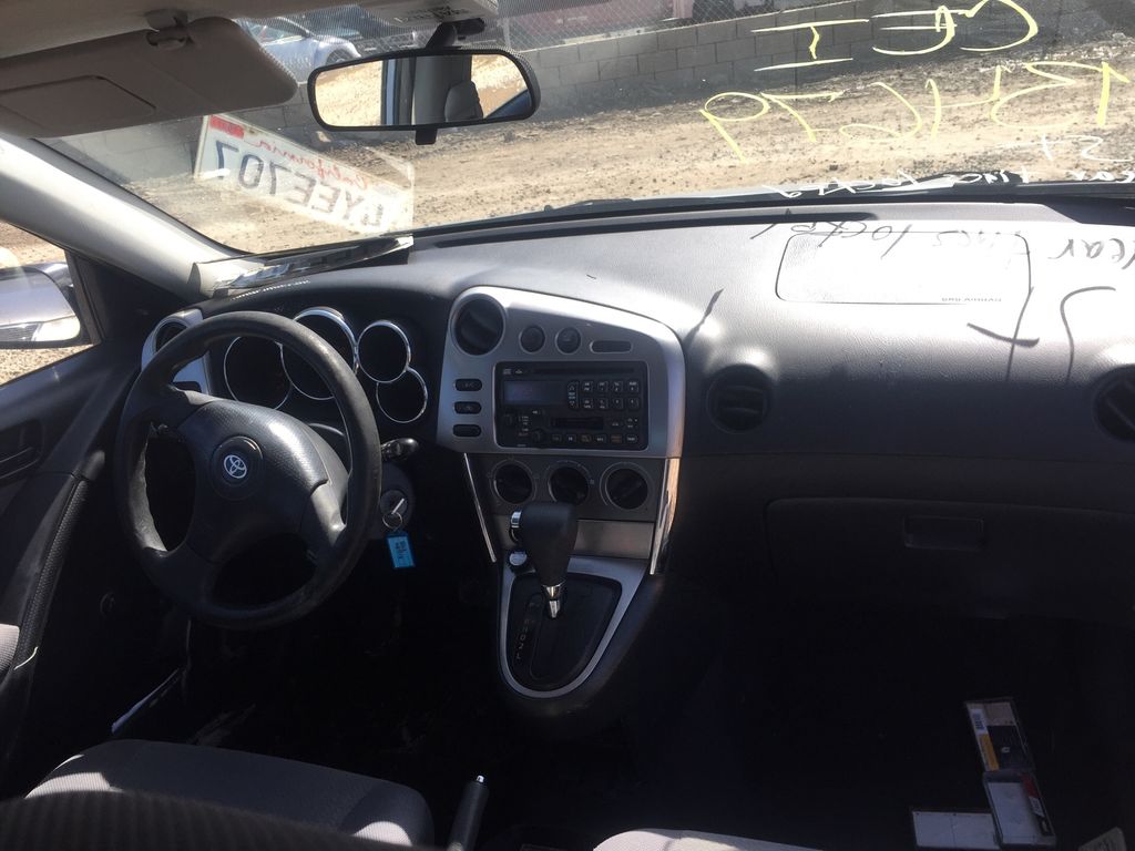 2003 Toyota Matrix 11