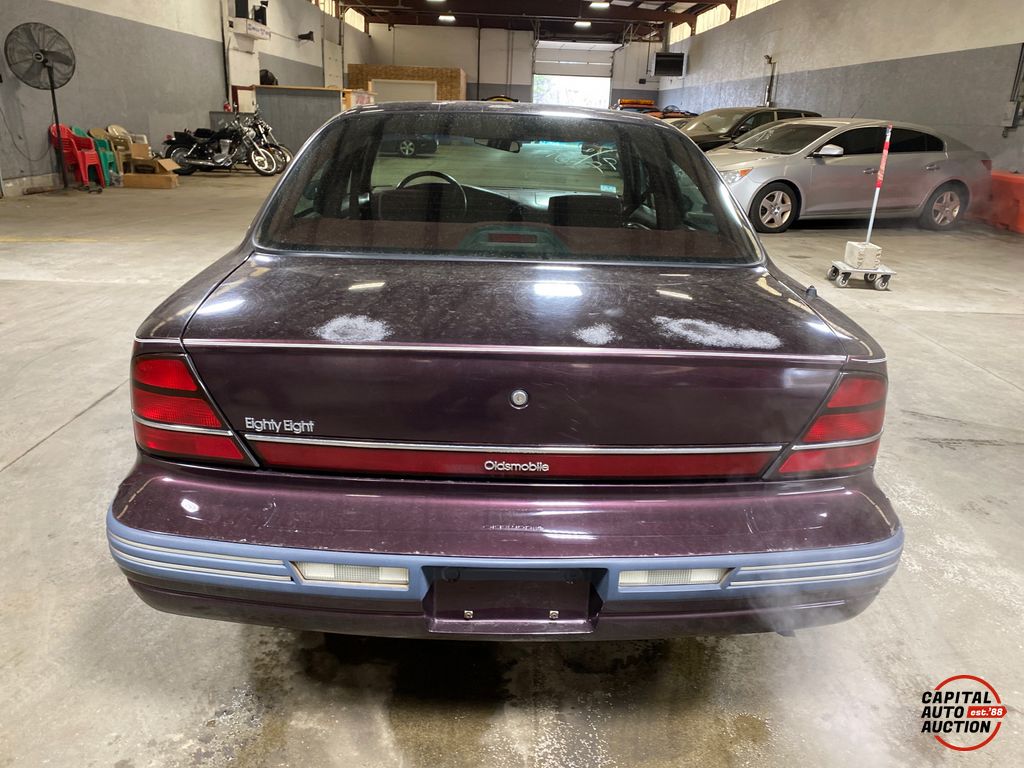 1994 Oldsmobile Eighty-Eight Royale 7