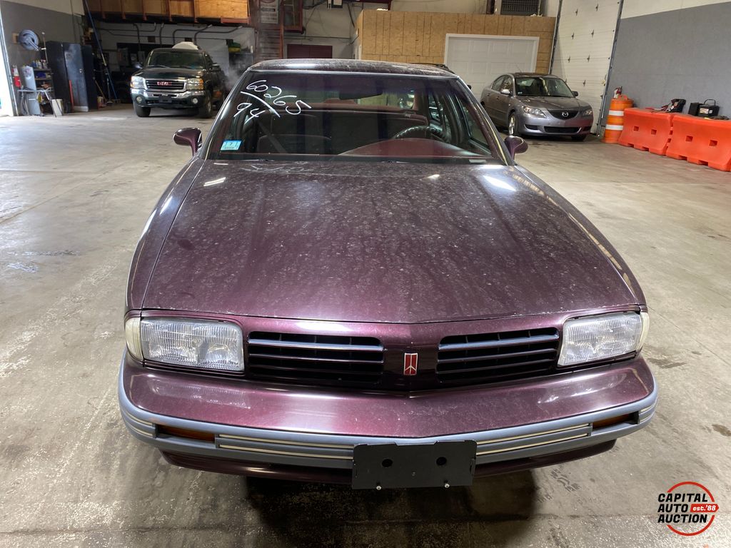 1994 Oldsmobile Eighty-Eight Royale 6