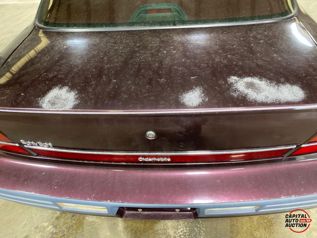1994 Oldsmobile Eighty-Eight Royale 14