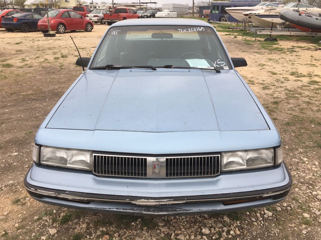1991 Oldsmobile Cutlass Ciera 6
