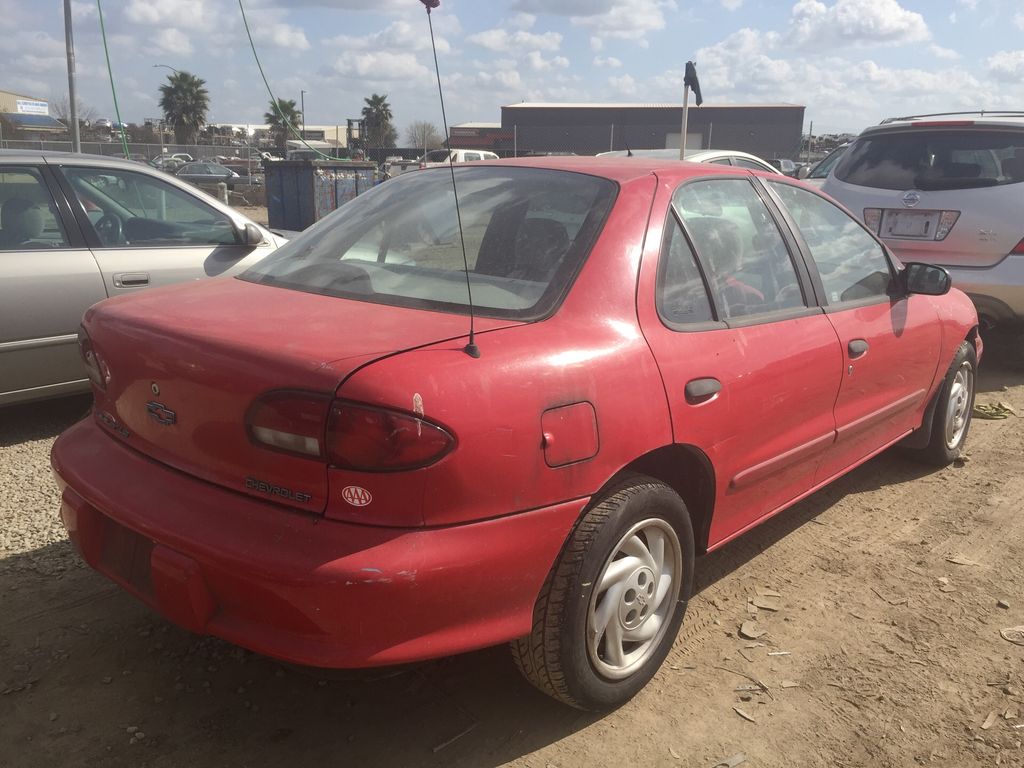 1996 Chevrolet Cavalier 3