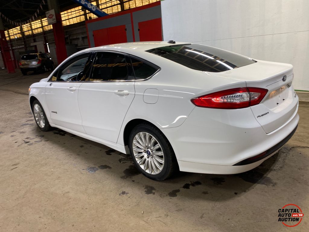 2014 Ford Fusion 2