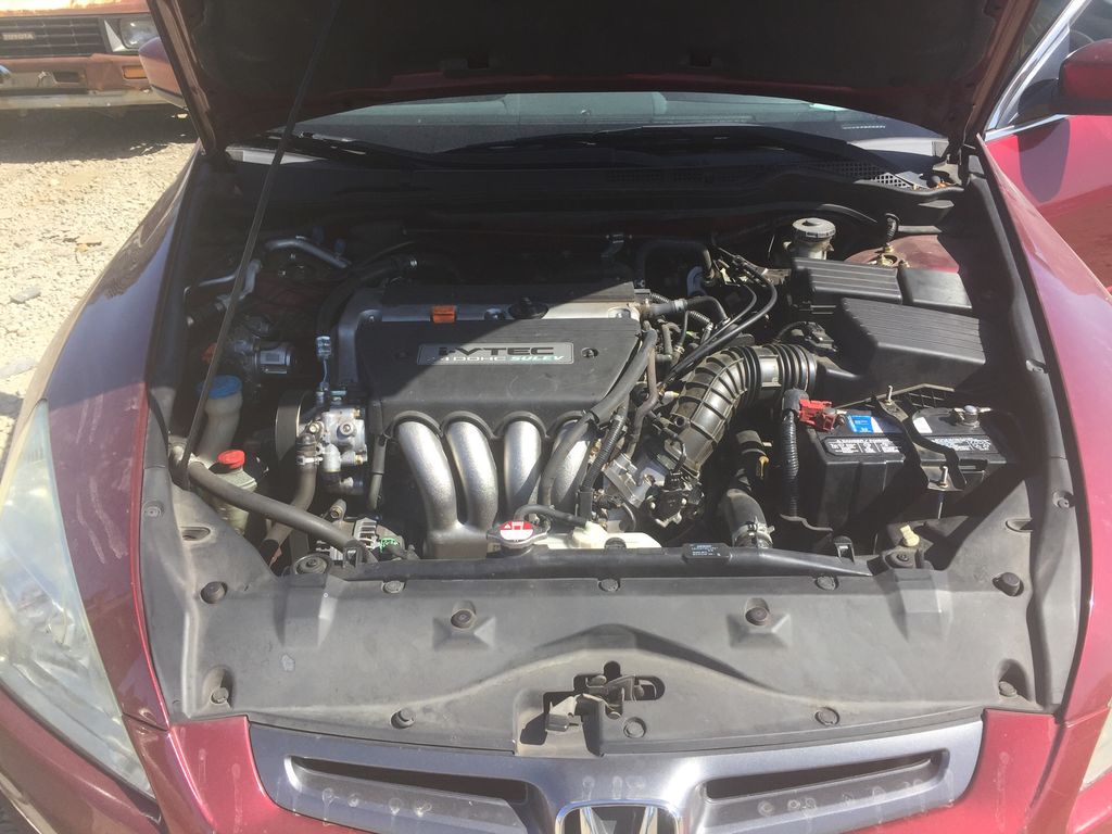 2005 Honda Accord 10