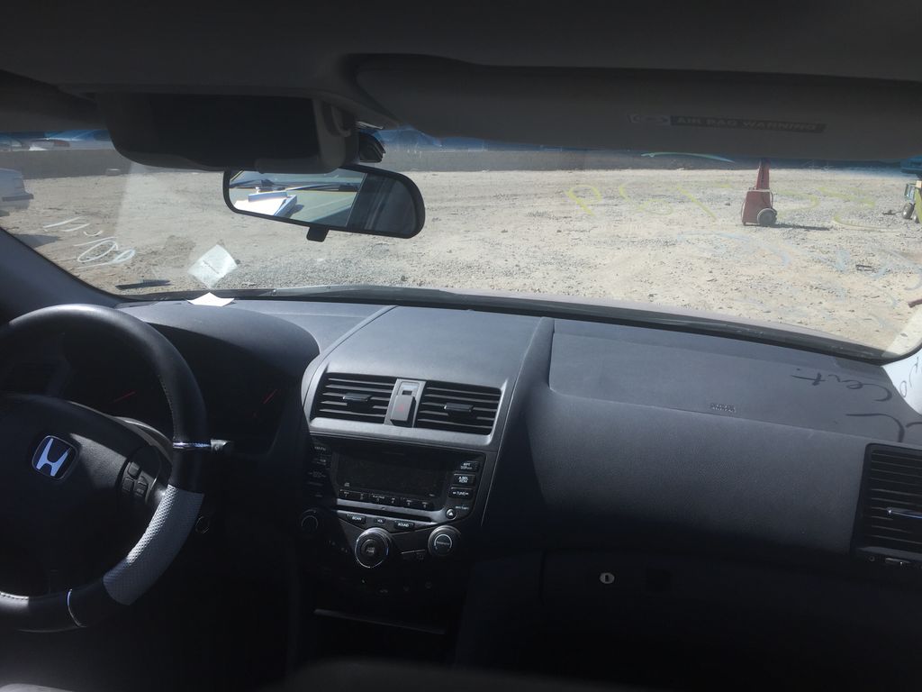 2005 Honda Accord 11