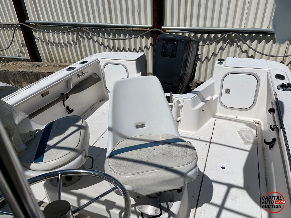 1998 BAYLINER Trophy 9