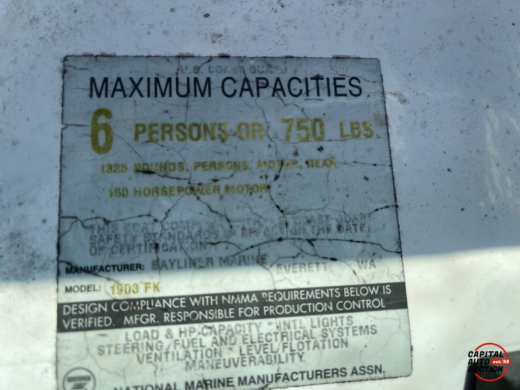 1998 BAYLINER Trophy 5