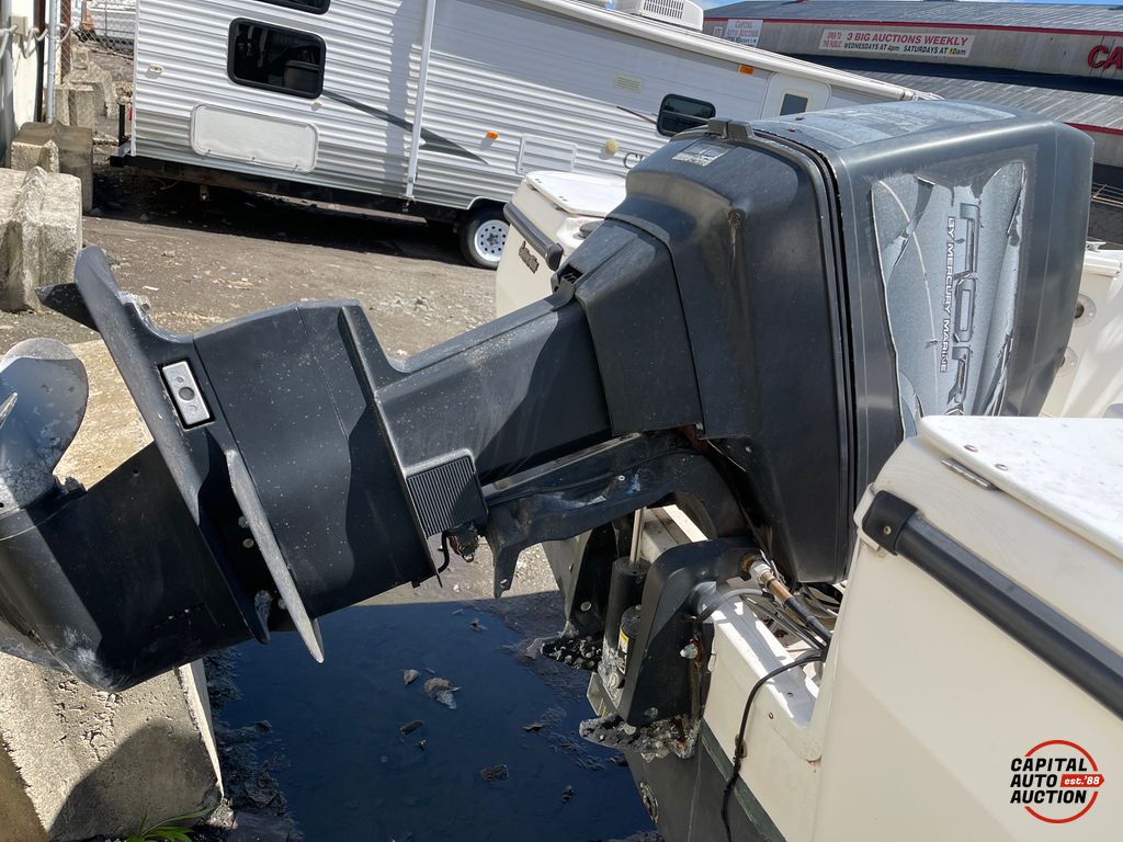 1998 BAYLINER Trophy 10