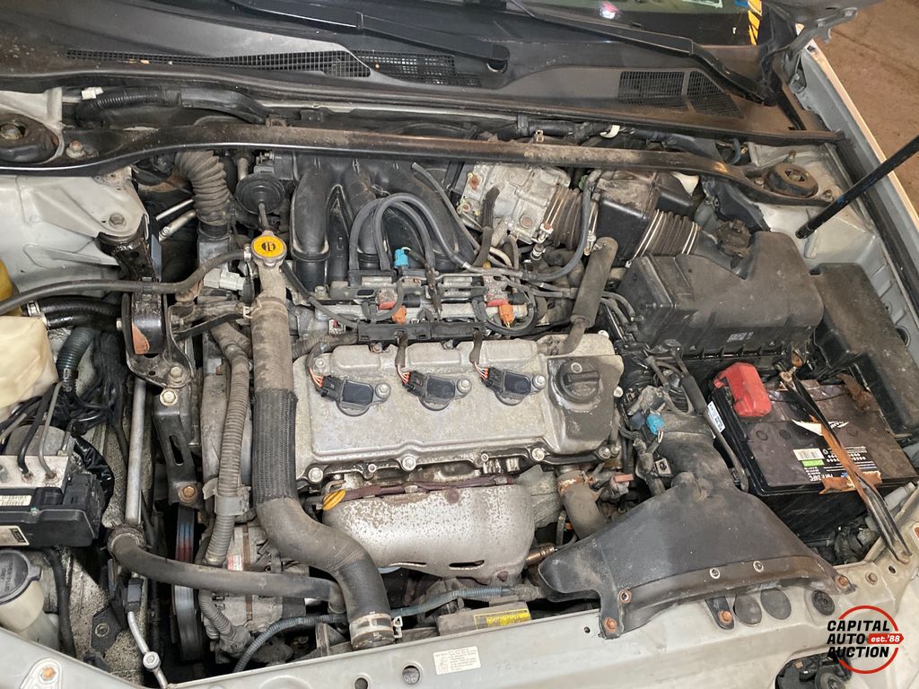 2005 Toyota Camry 10