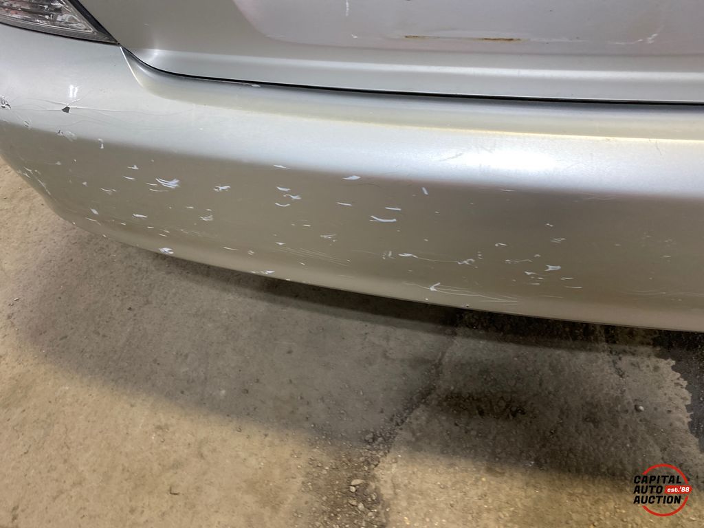 2005 Toyota Camry 12