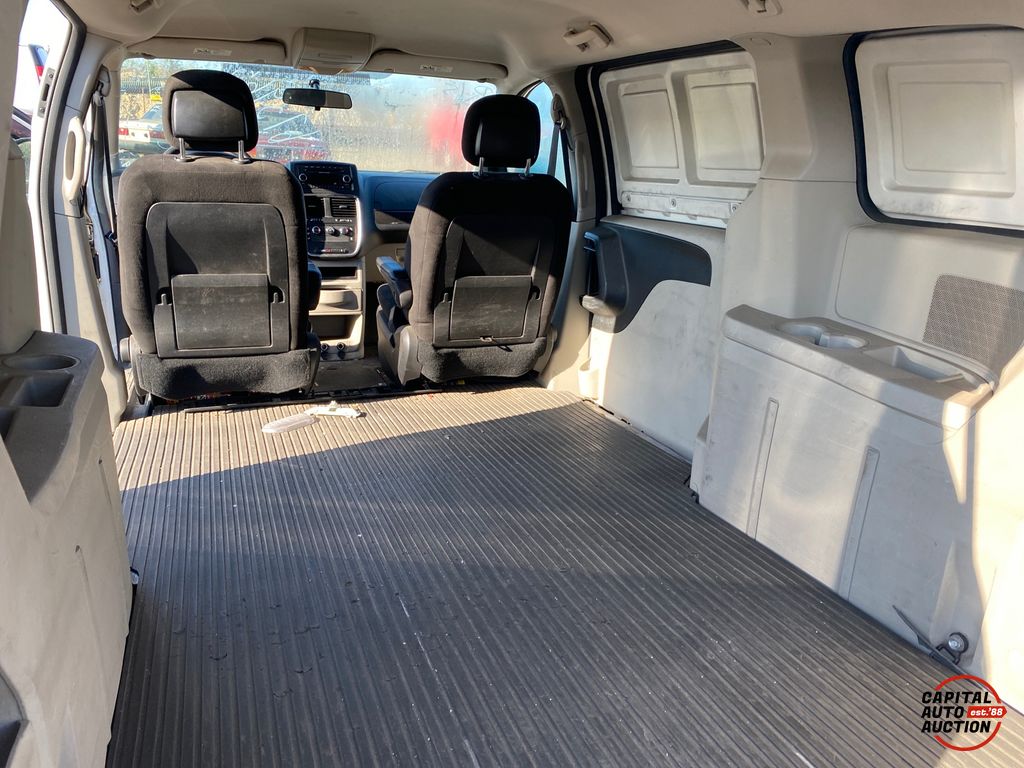 2013 Dodge Ram Van 13