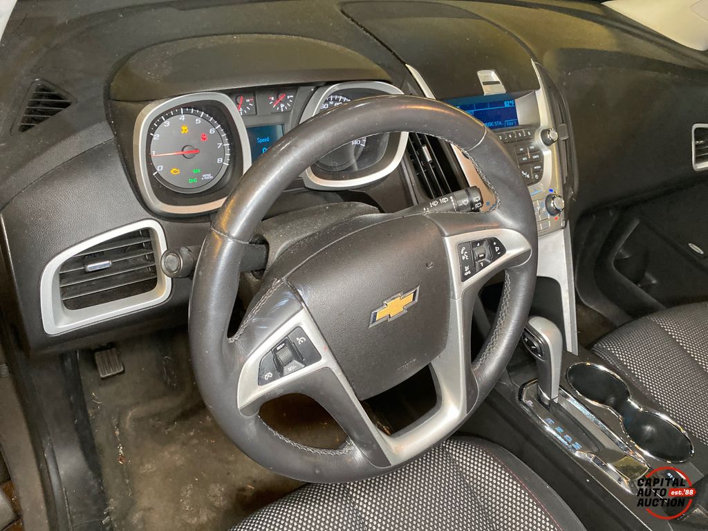 2011 Chevrolet Equinox 11