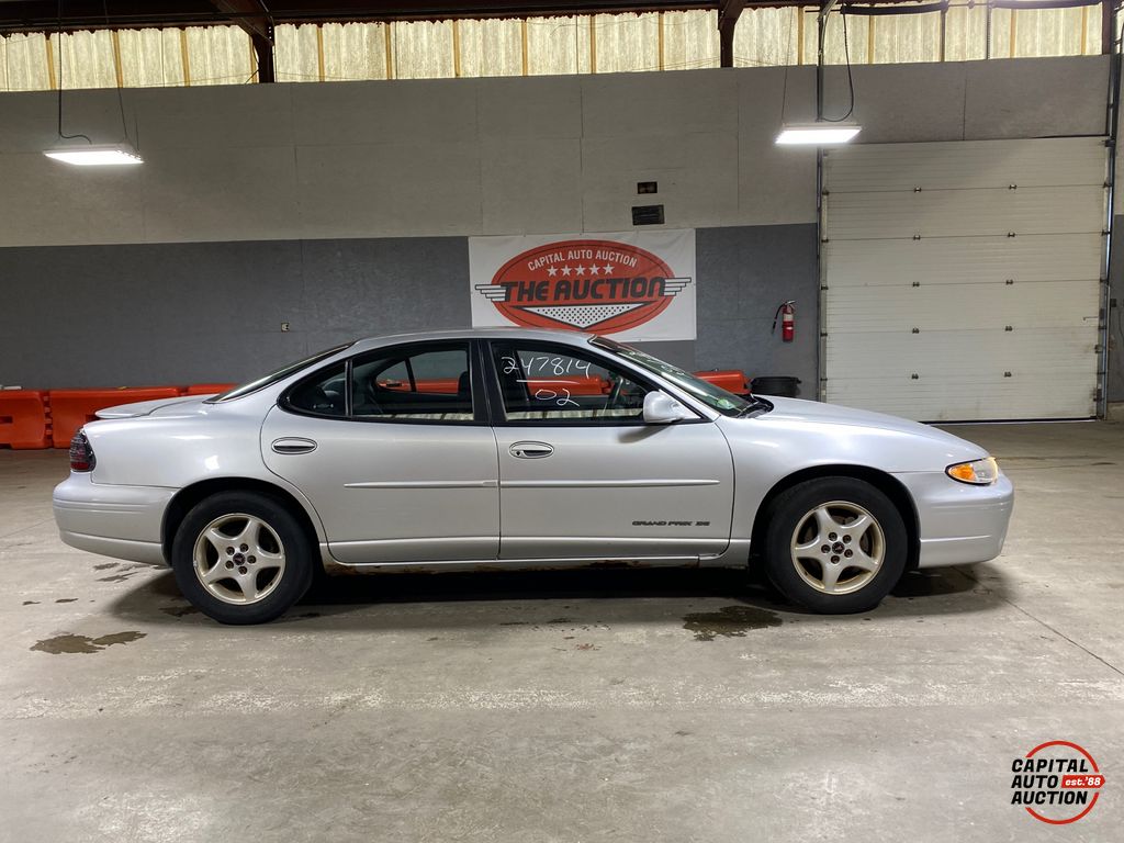 2002 Pontiac GRAND-PRIX 14