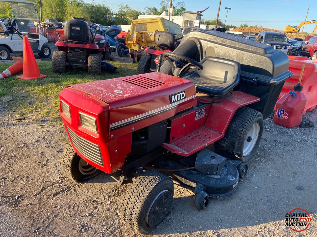2000 MTD LAWN MOWER 1