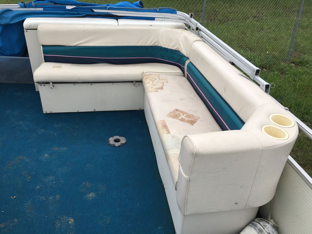 1996 Harris Pontoon Boat 9