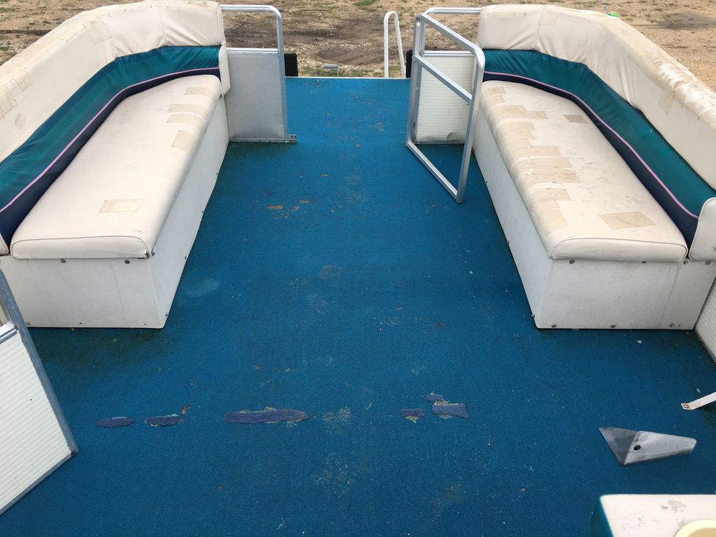 1996 Harris Pontoon Boat 11