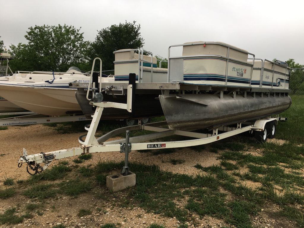 1996 Harris Pontoon Boat 1