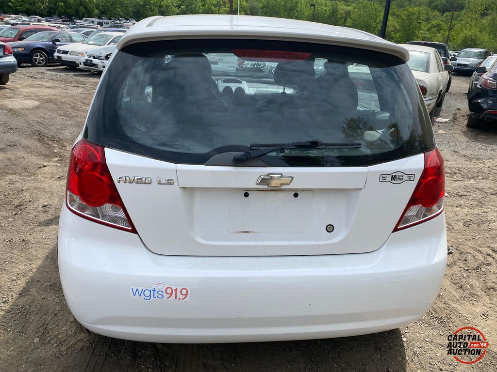 2004 Chevrolet Aveo 7