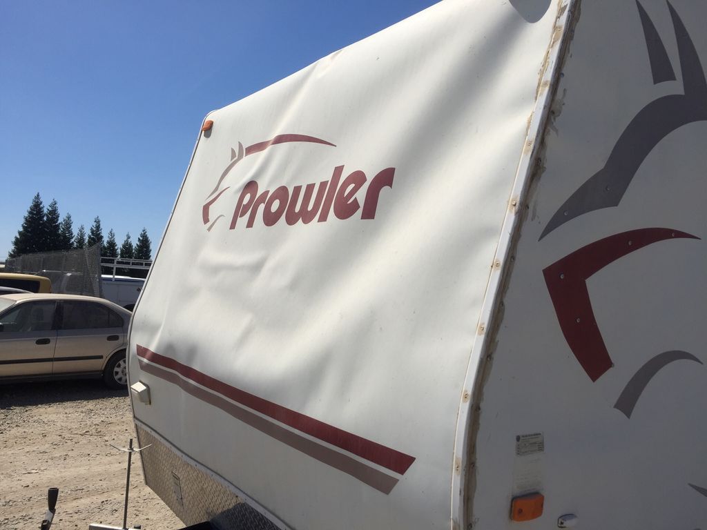 2006 Prowler 25' TRAVEL TRAILER 12