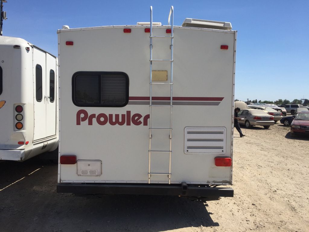 2006 Prowler 25' TRAVEL TRAILER 6