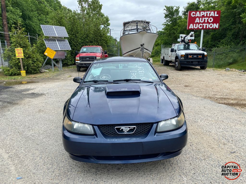 2001 Ford Mustang 6