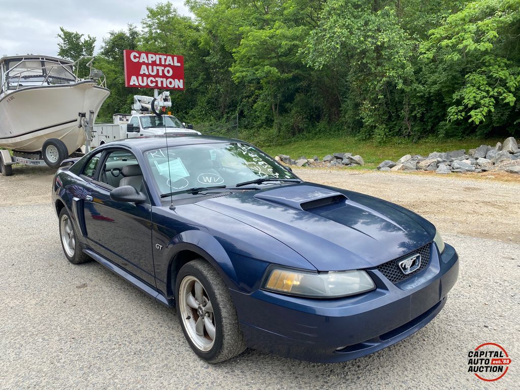 2001 Ford Mustang 0
