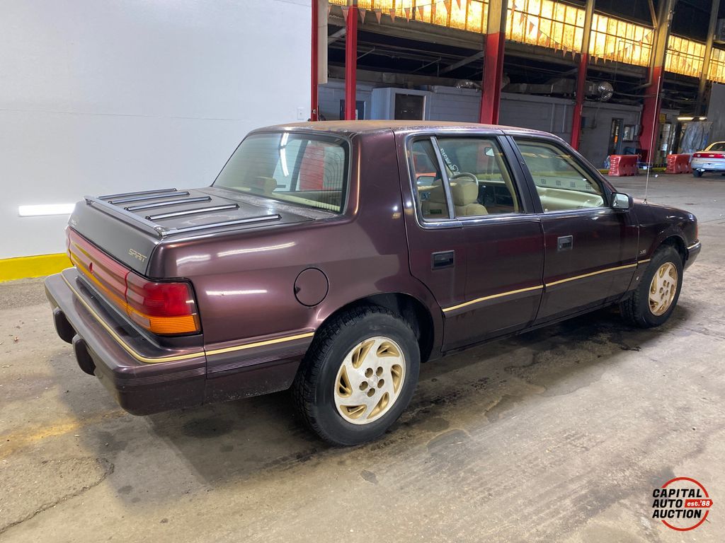 1995 Dodge Spirit 3
