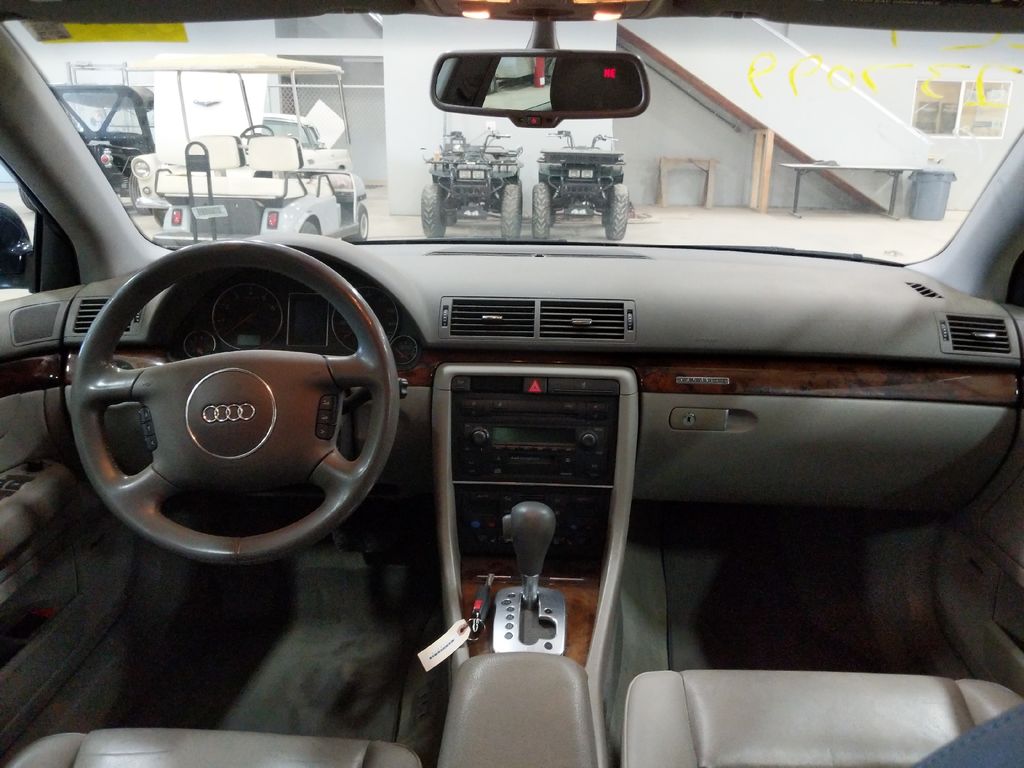 2004 Audi A4 11