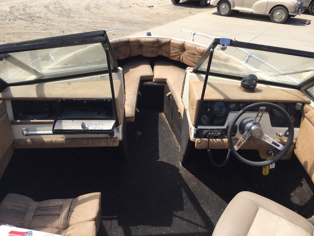 1984 Beachcraft 19.5 ft 11