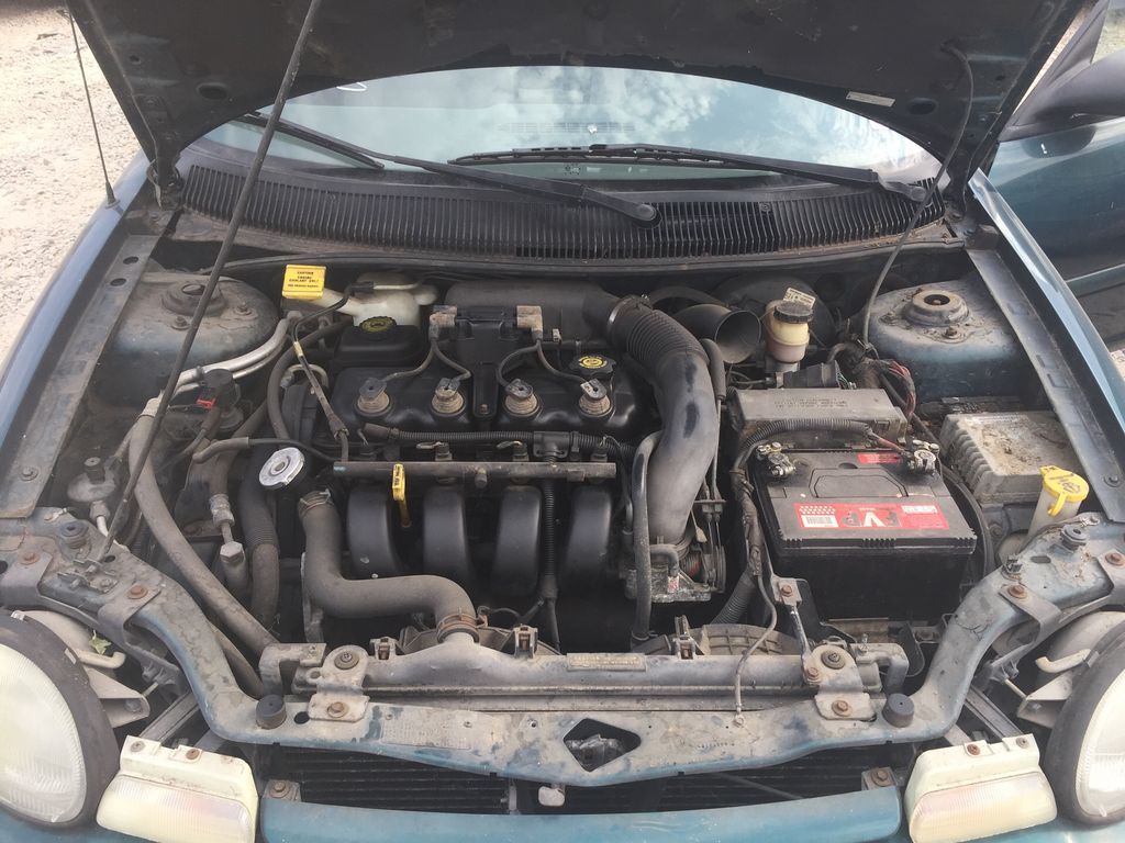 1995 Plymouth Neon 10