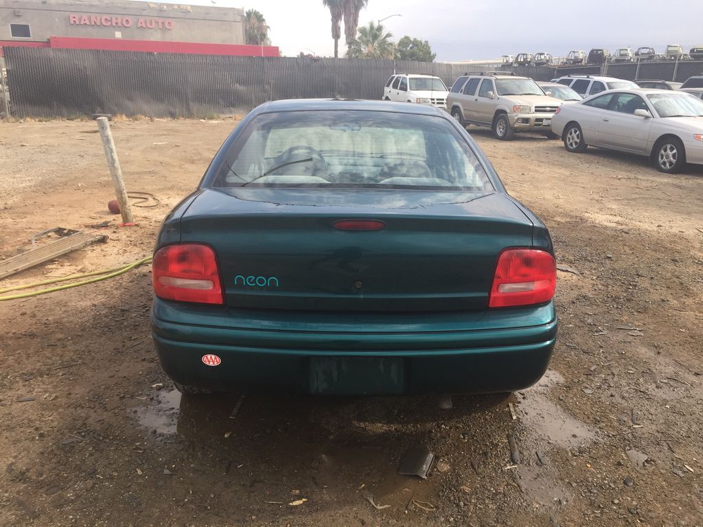 1995 Plymouth Neon 7
