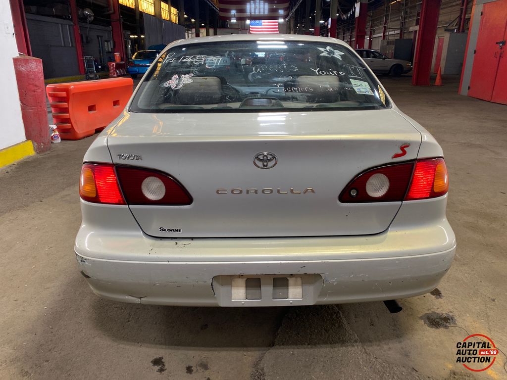 2002 Toyota COROLLA S 7