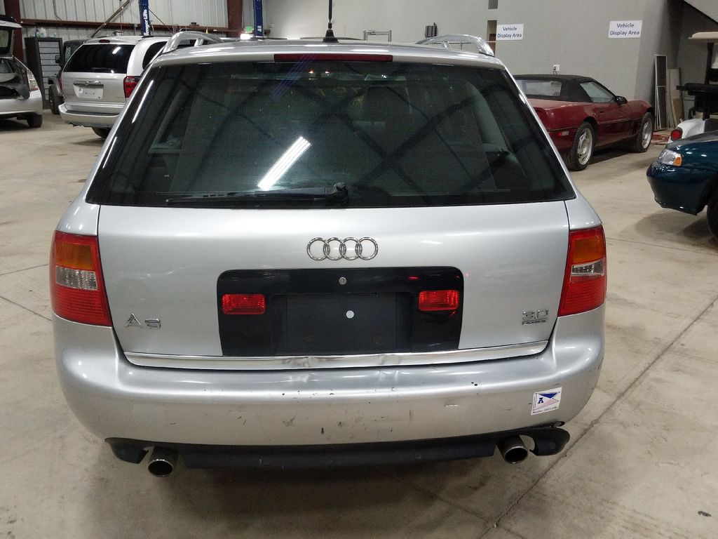 2003 Audi A6 Avant 7