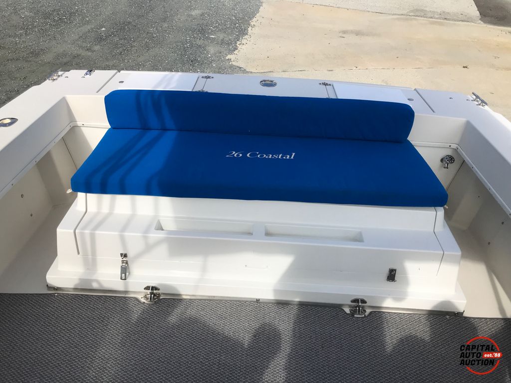 1990 WELLCRAFT 2600 COASTAL 9