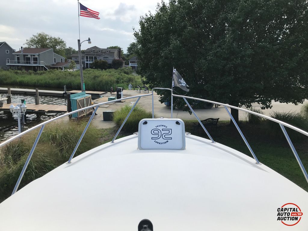 1990 WELLCRAFT 2600 COASTAL 19