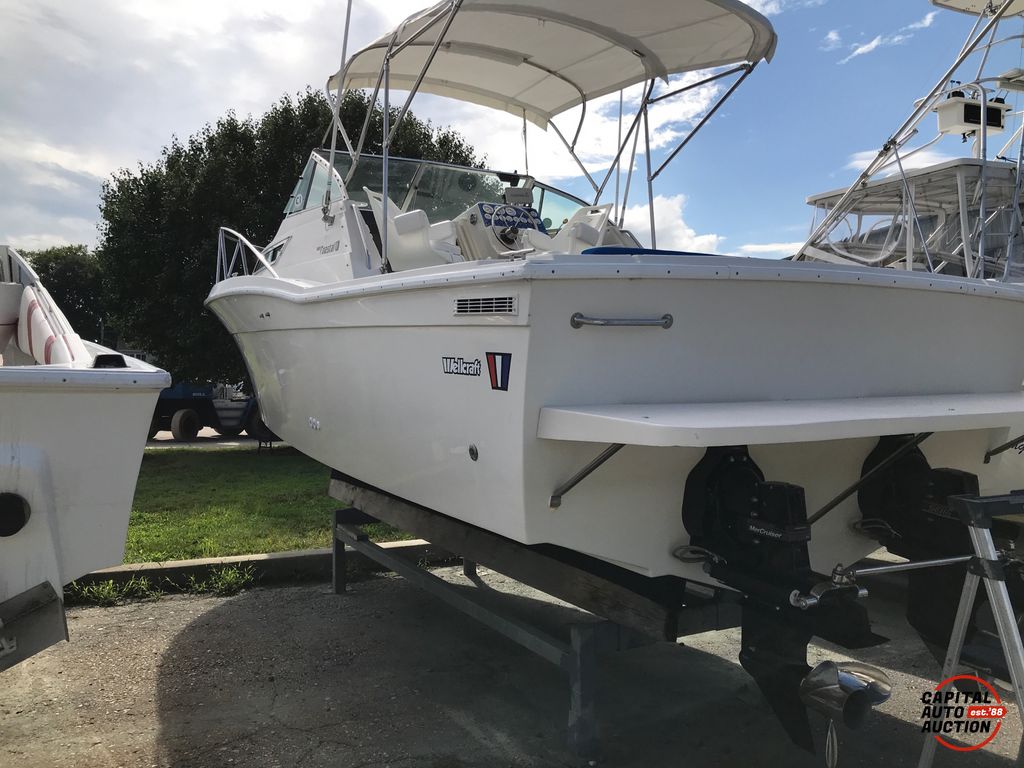 1990 WELLCRAFT 2600 COASTAL 3