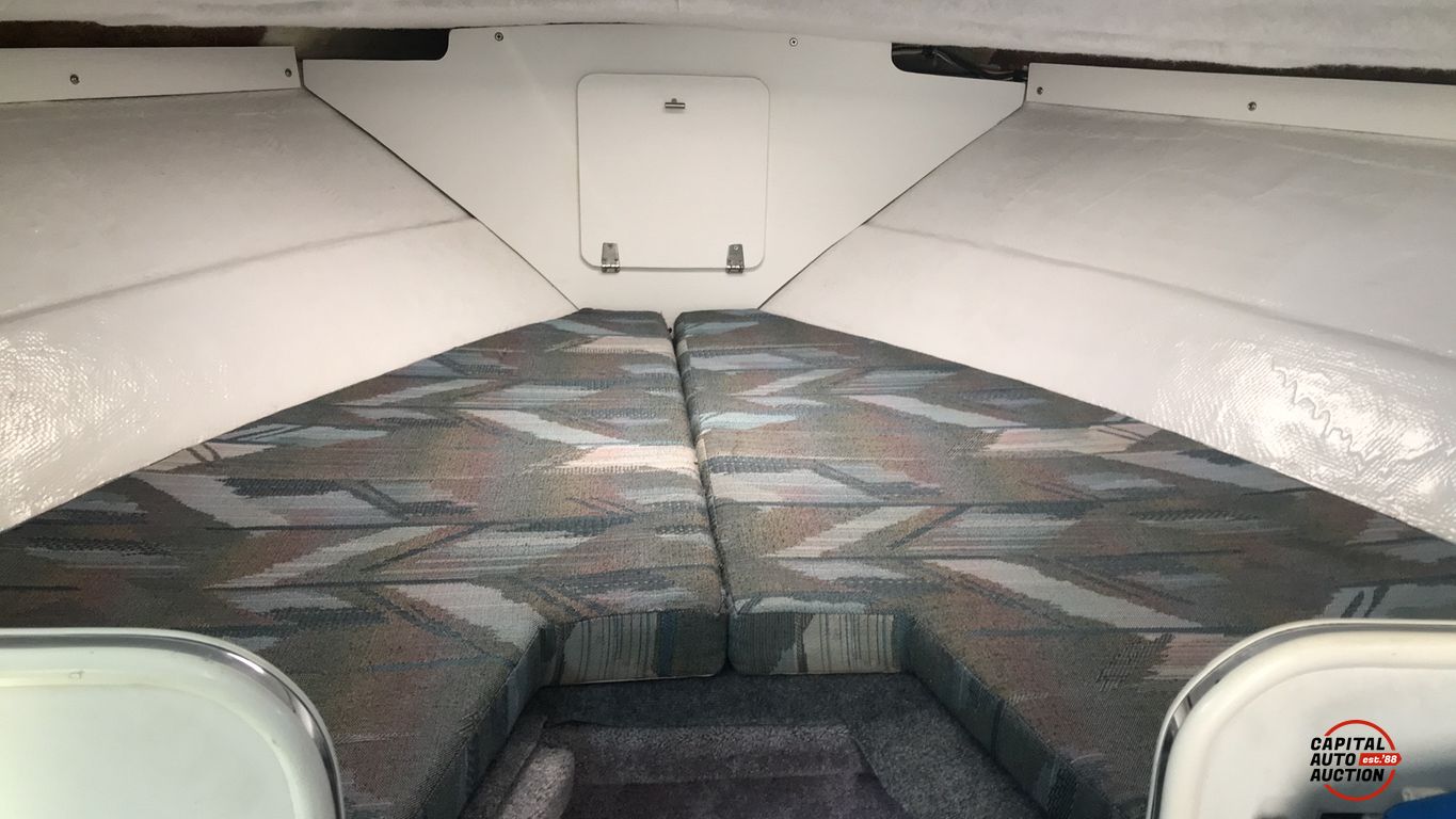1990 WELLCRAFT 2600 COASTAL 14