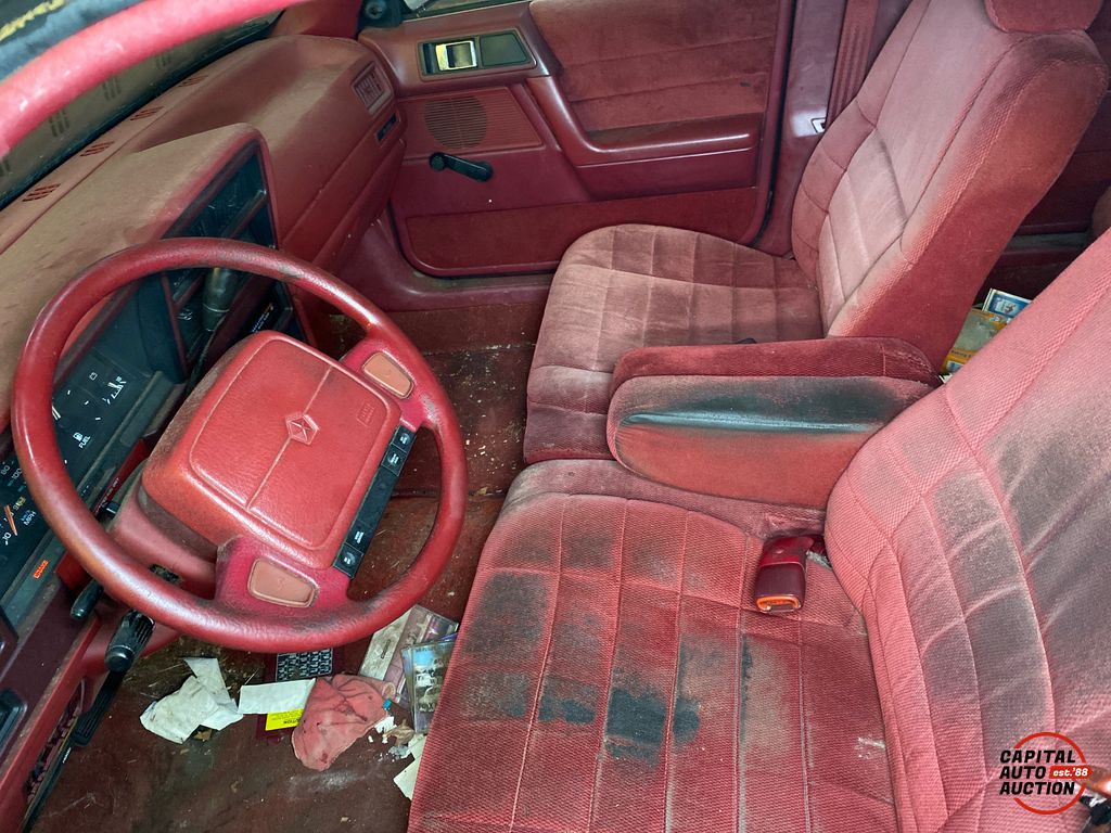 1993 PLYMOUTH ACCLAIM 8