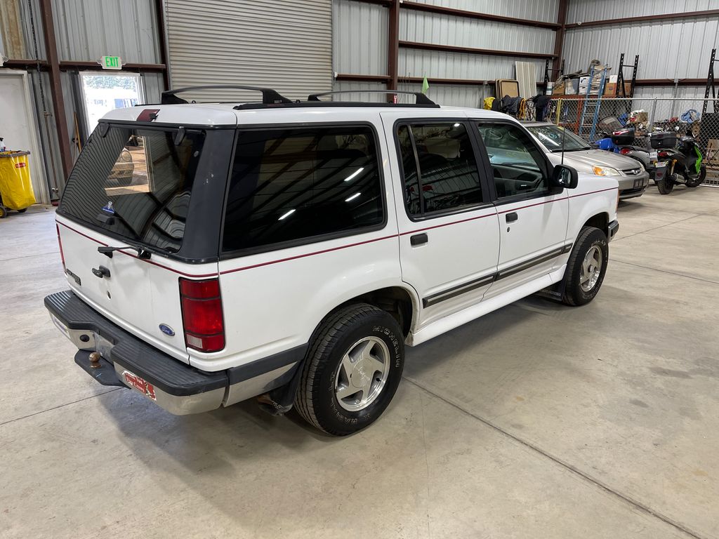 1992 Ford Explorer 3