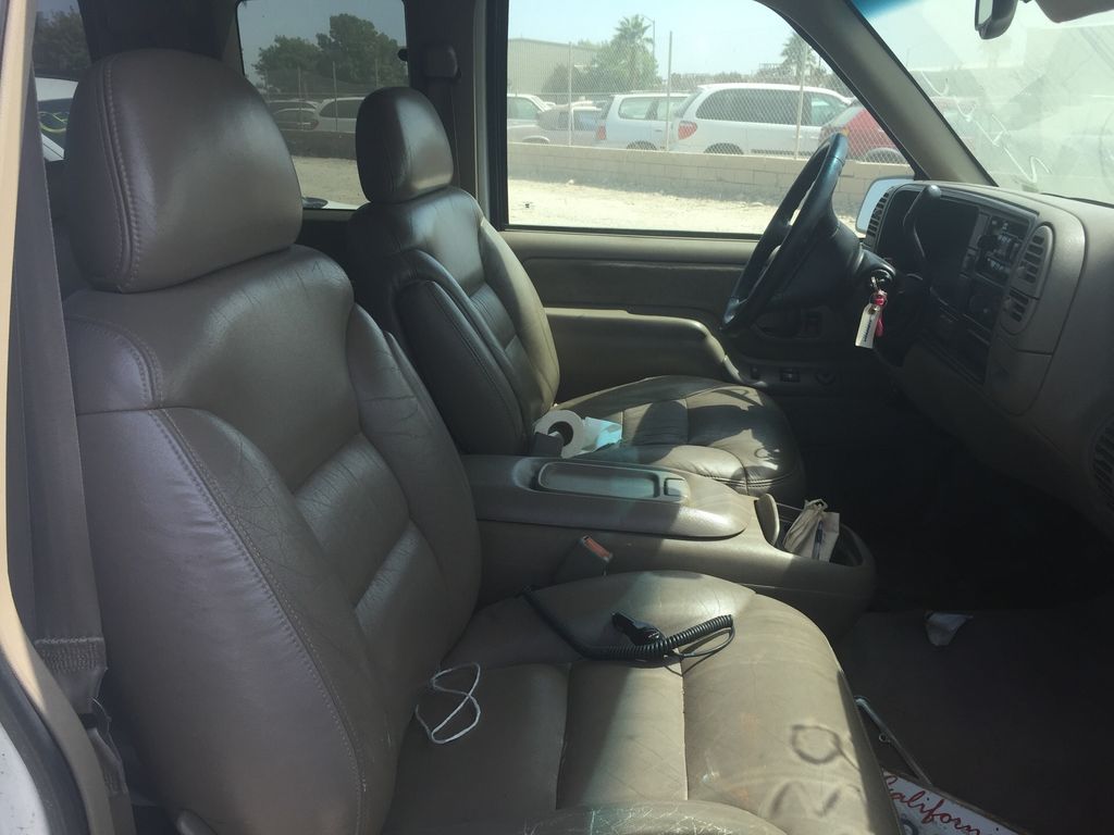 1997 Chevrolet C/K 2500 8