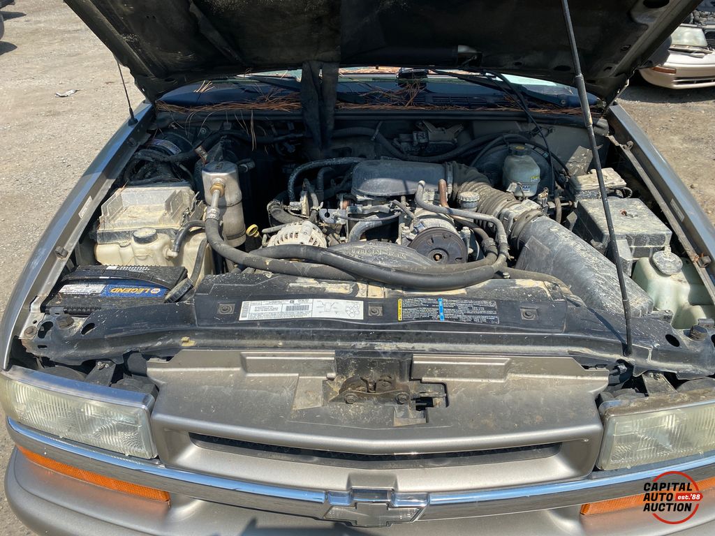2003 Chevrolet Blazer 10