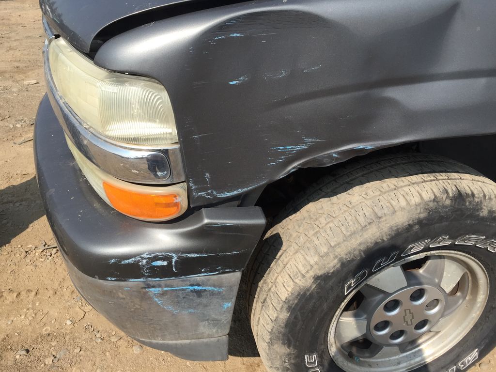 2002 Chevrolet Suburban 13