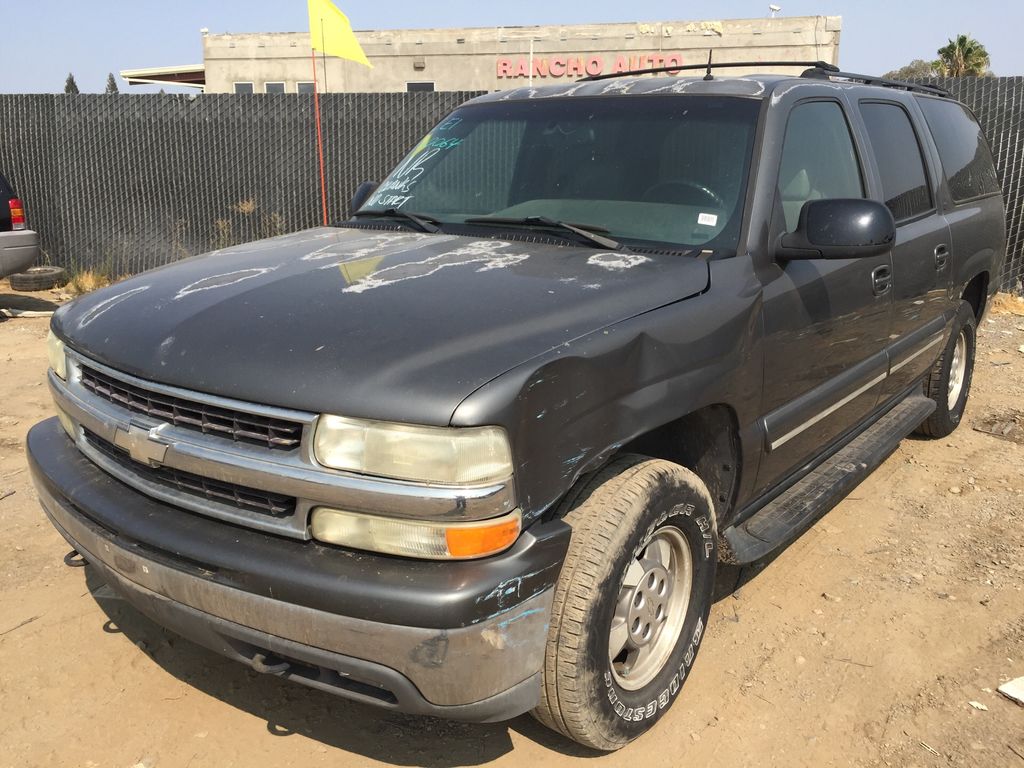 2002 Chevrolet Suburban 1