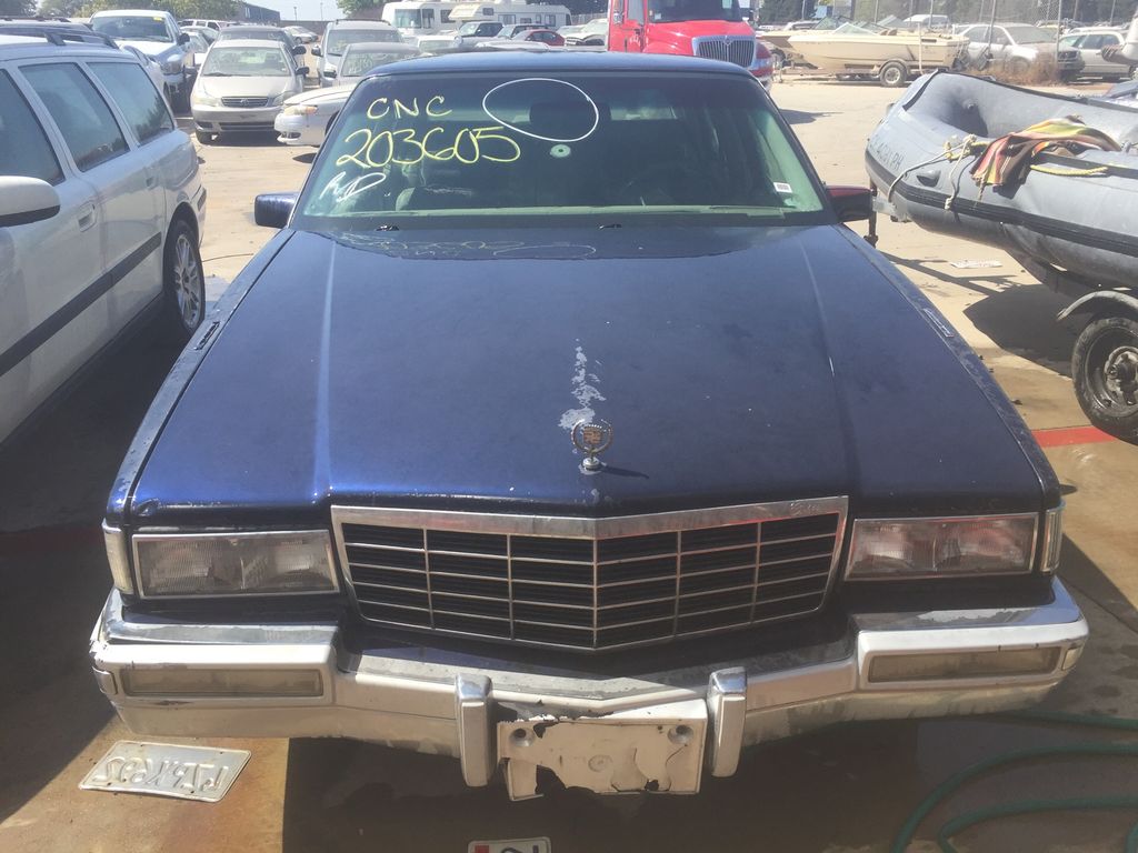 1993 Cadillac DeVille 6