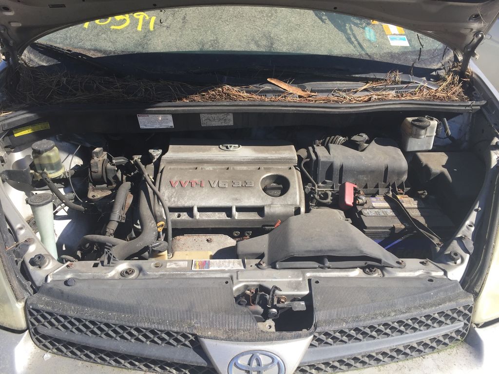 2005 Toyota Sienna 10