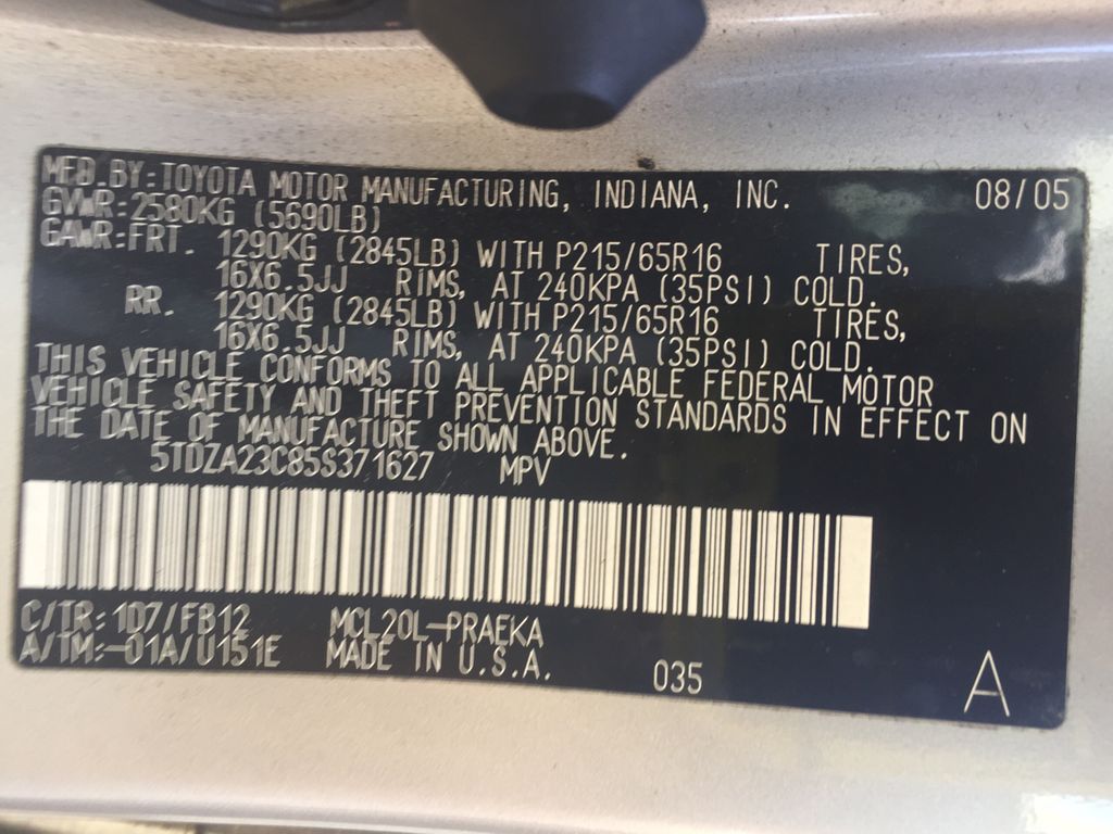 2005 Toyota Sienna 5