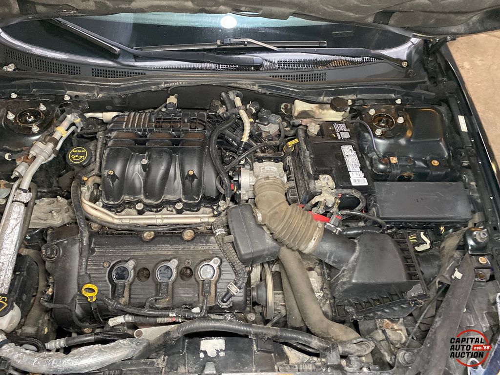 2010 Ford Fusion 10